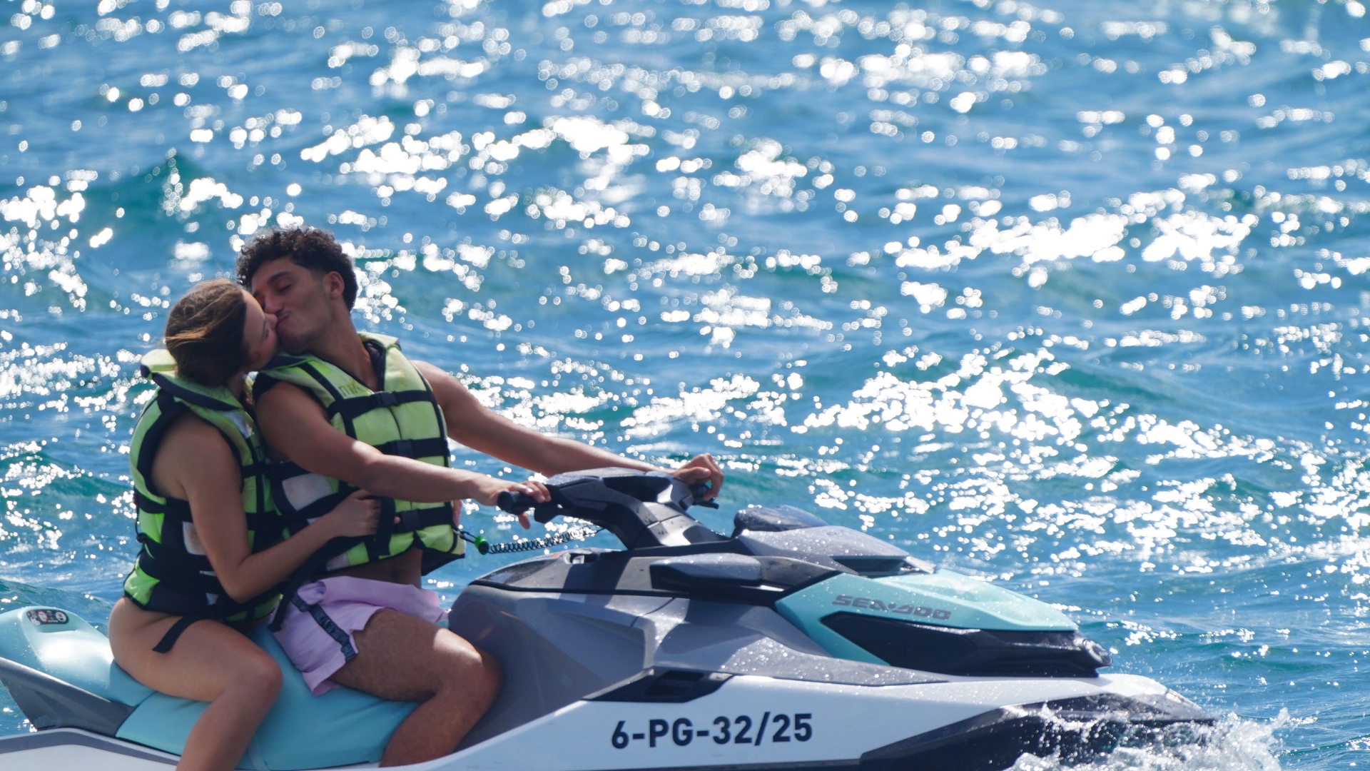 Jet ski experience for couples